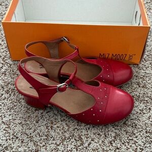 Miz Mooz Women's Red Leather heels